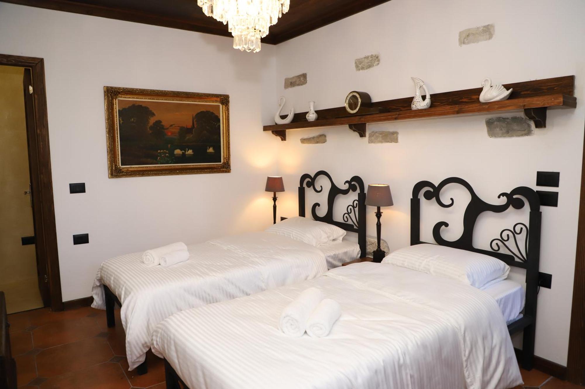 Vila Art Berat Castle Luaran gambar