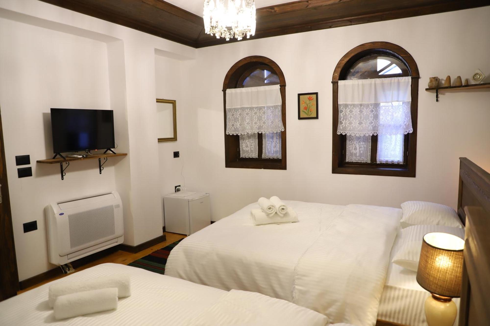 Vila Art Berat Castle Luaran gambar