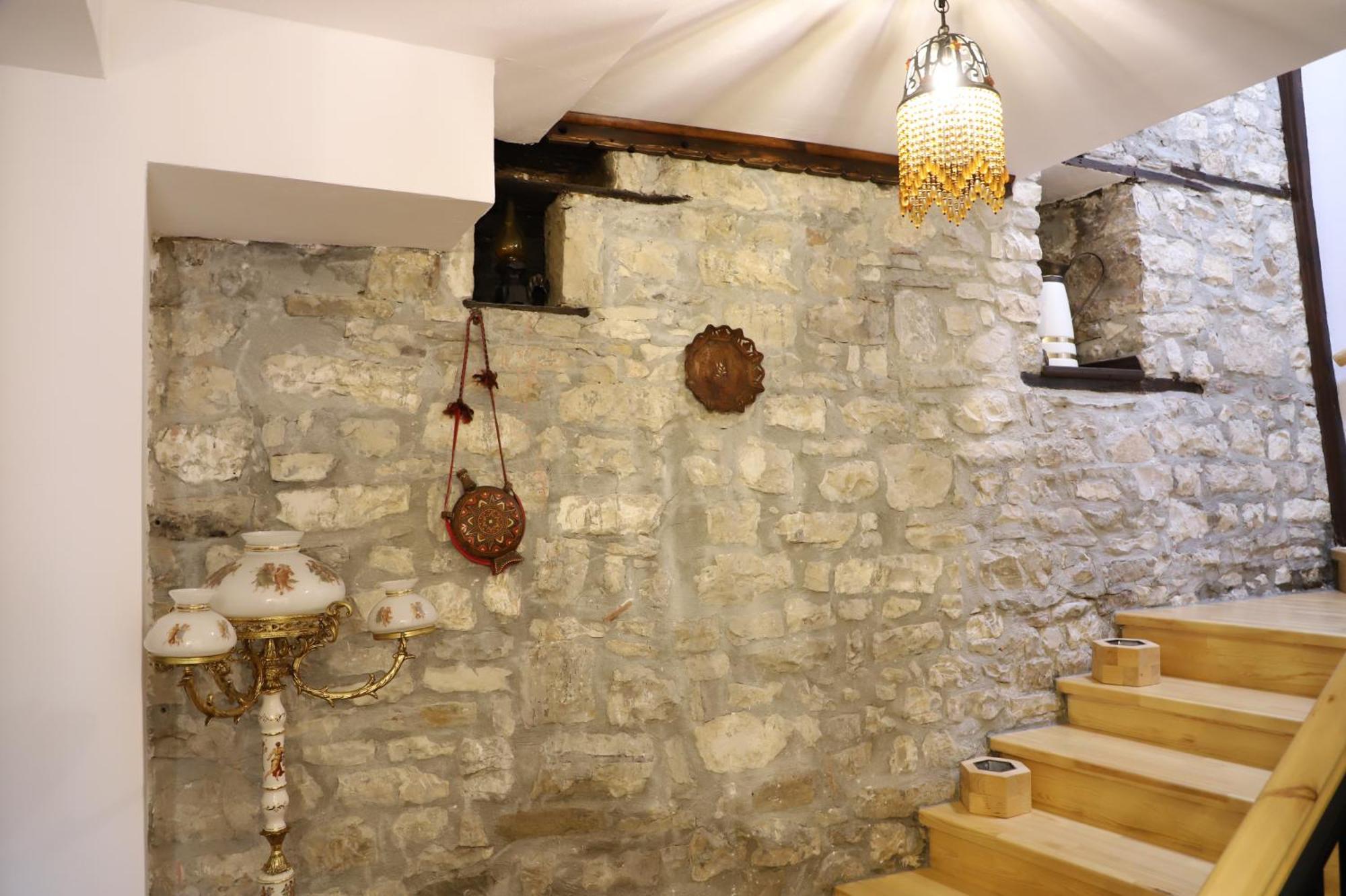 Vila Art Berat Castle Luaran gambar